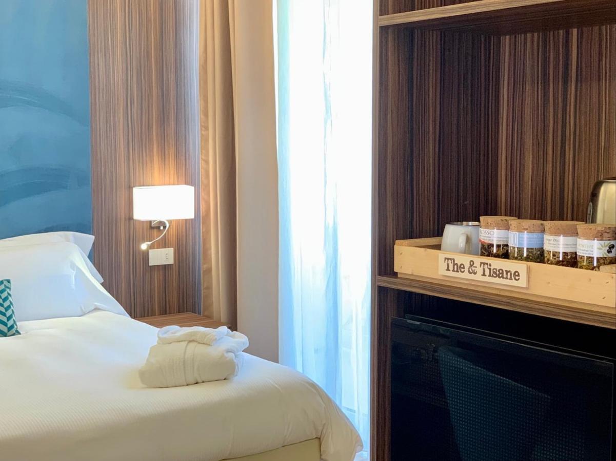 Hotel Brescia Boario Terme Exteriör bild